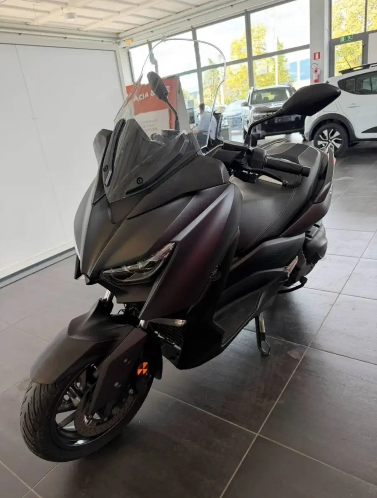 Yamaha X-Max 400 ABS (2017 - 20) (5)