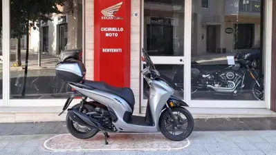 Honda SH 350 Sport (2021 - 24) usata