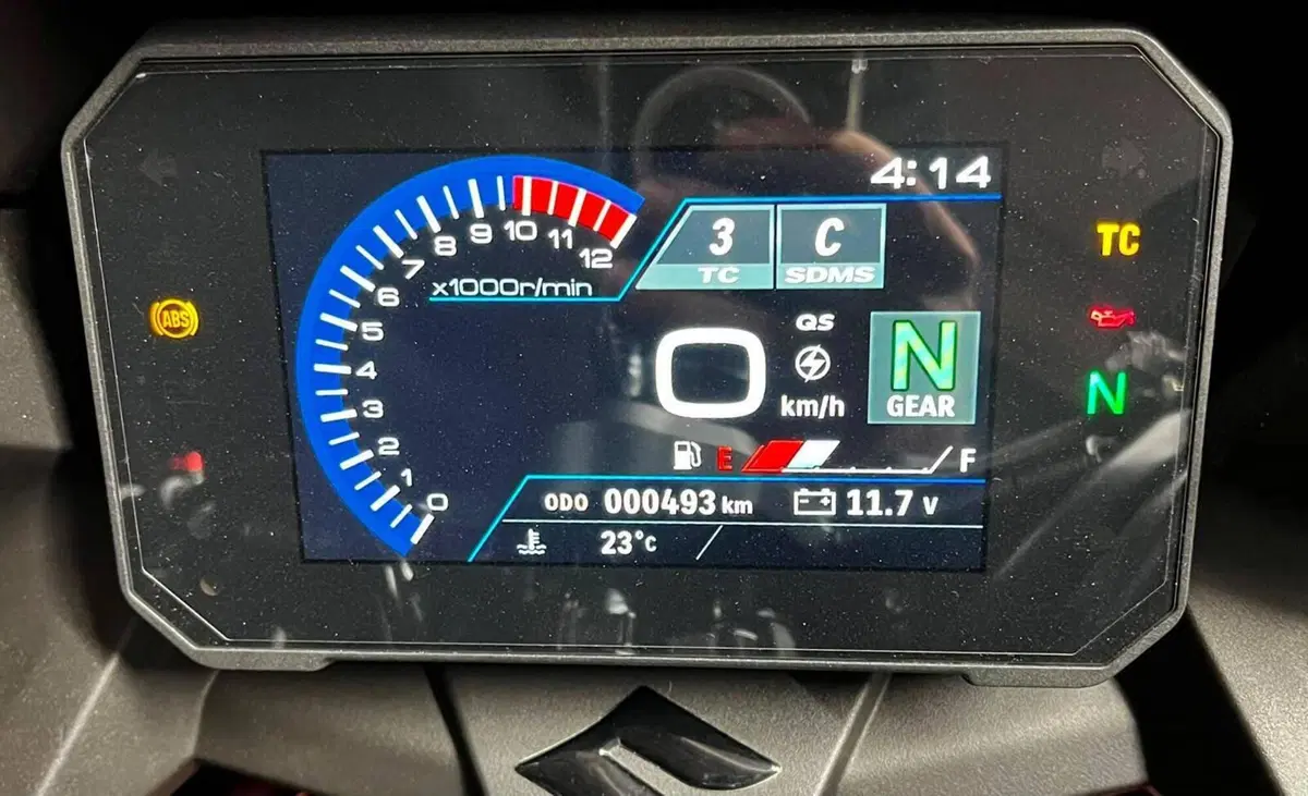 Suzuki GSX-8R (2024 - 26) (3)