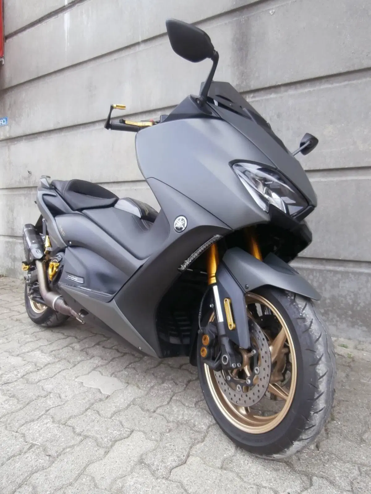 Yamaha T-Max 560 Tech Max (2022 - 24) (4)
