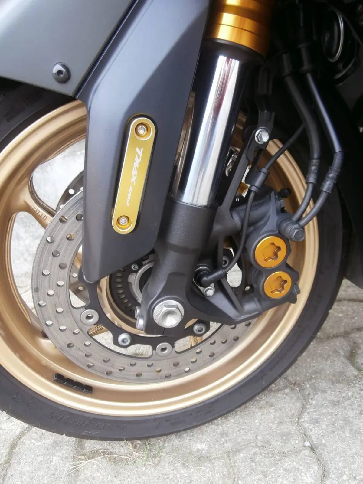 Yamaha T-Max 560 Tech Max (2022 - 24) (16)