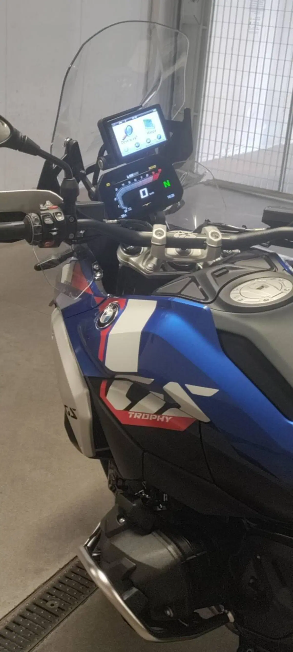 Bmw R 1300 GS Trophy (2023 - 26) (6)