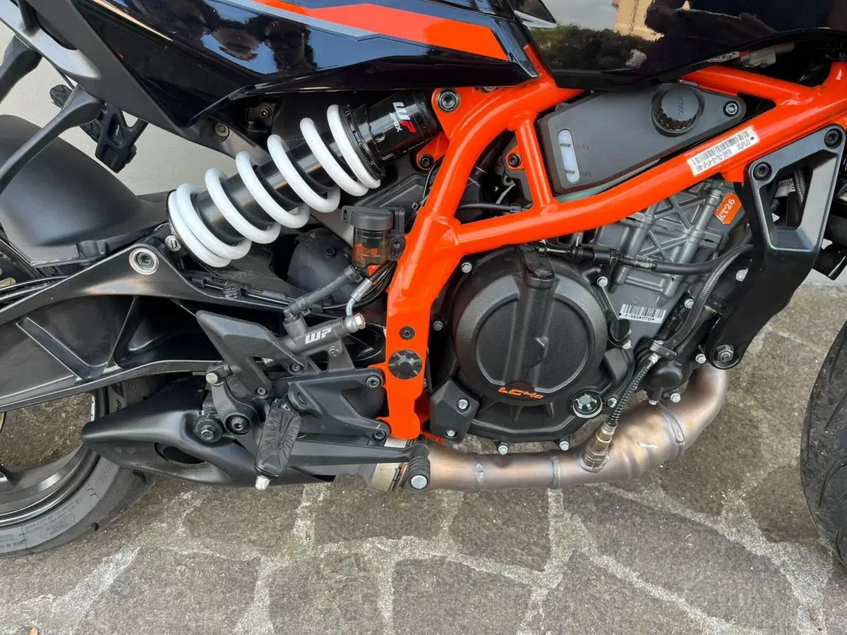 KTM 390 Duke (2026) (3)