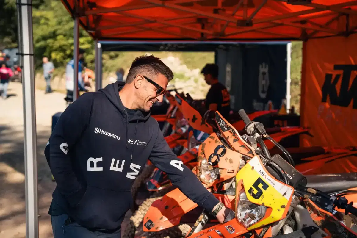 Oltre 100 prove in pista per il test ride off road KTM ed Husqvarna 2027 organizzato da NSA Motors (5)