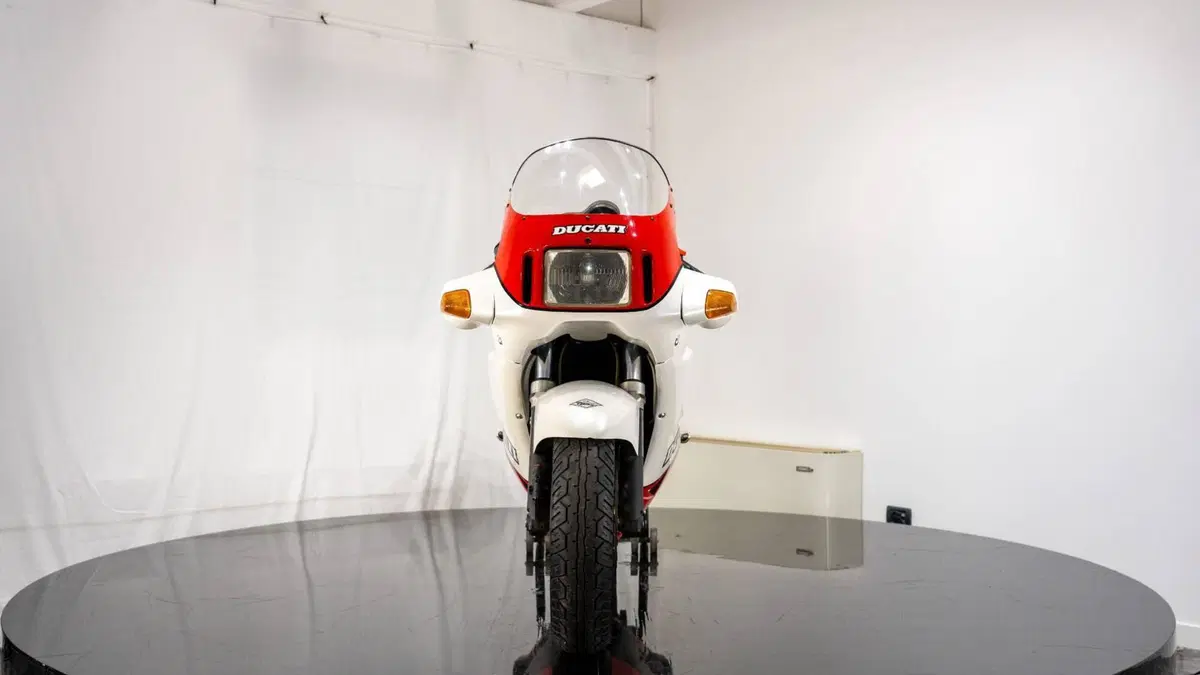 Ducati 851 Tricolore (8)