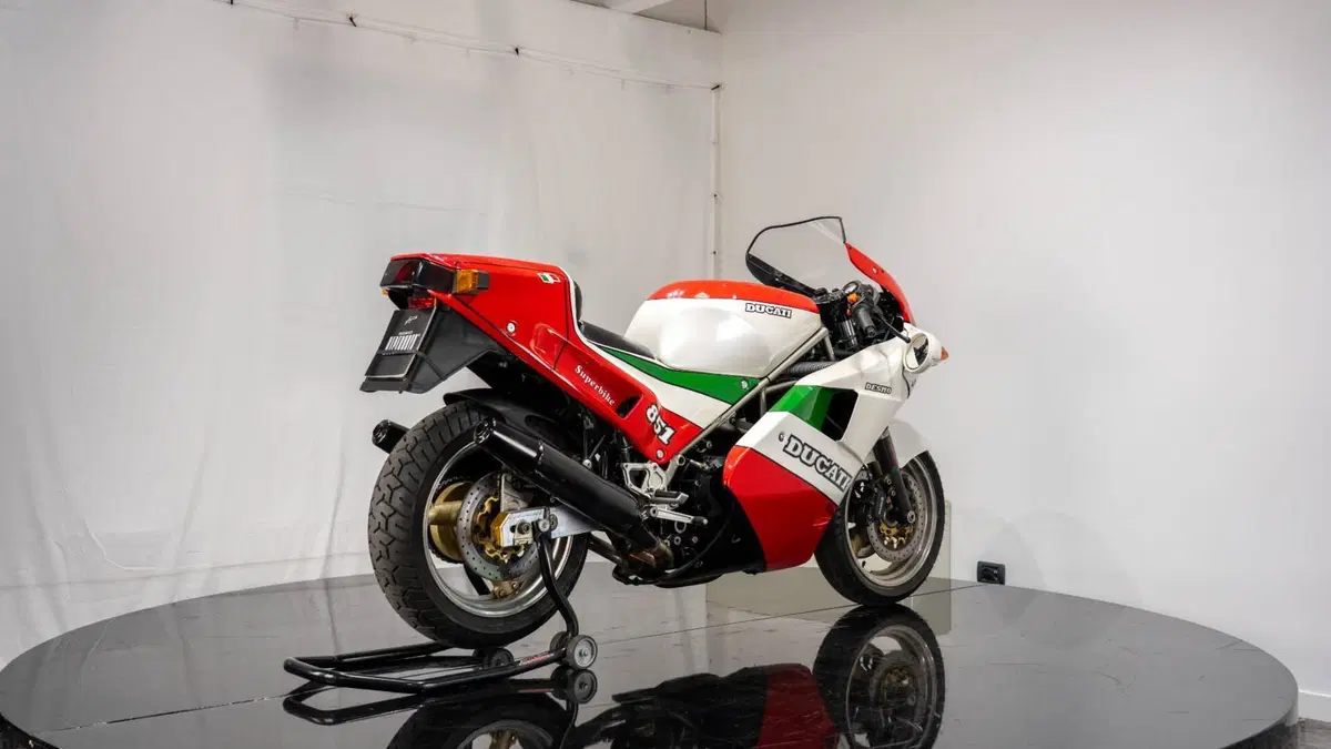 Ducati 851 Tricolore (11)