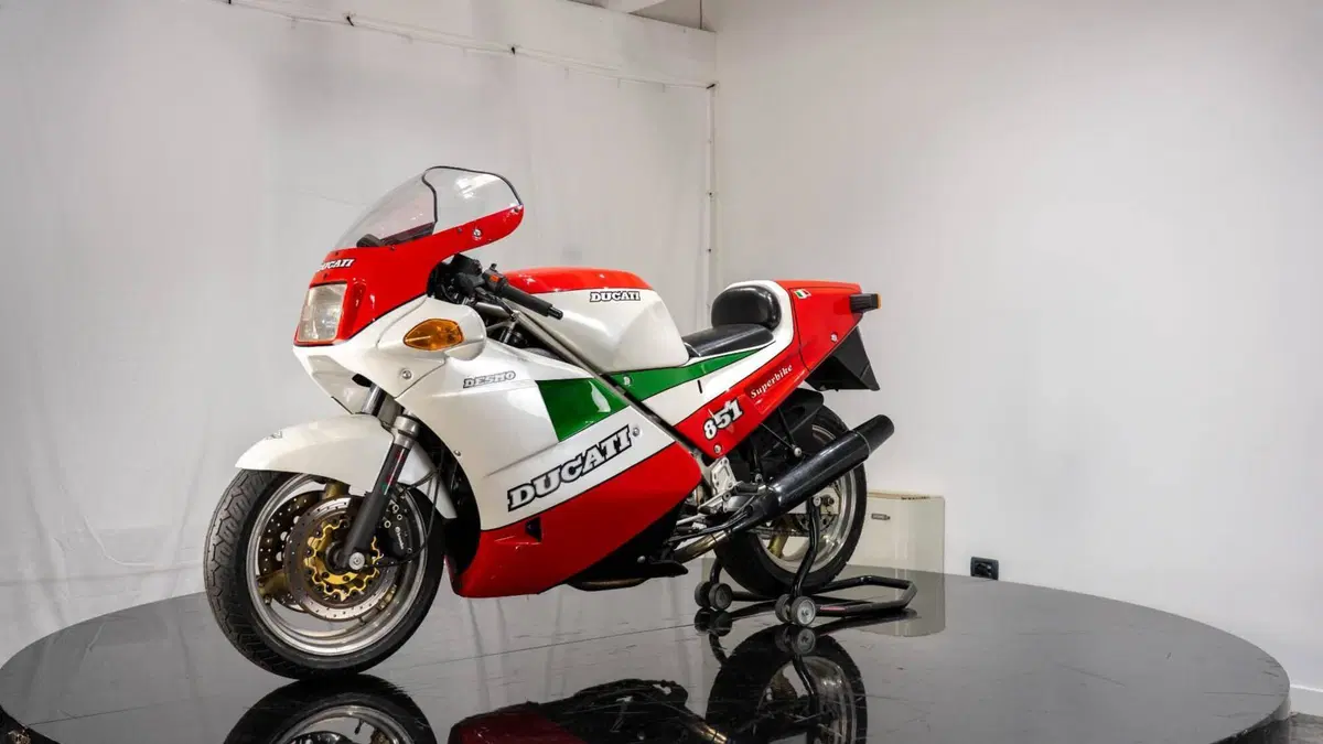 Ducati 851 Tricolore (15)