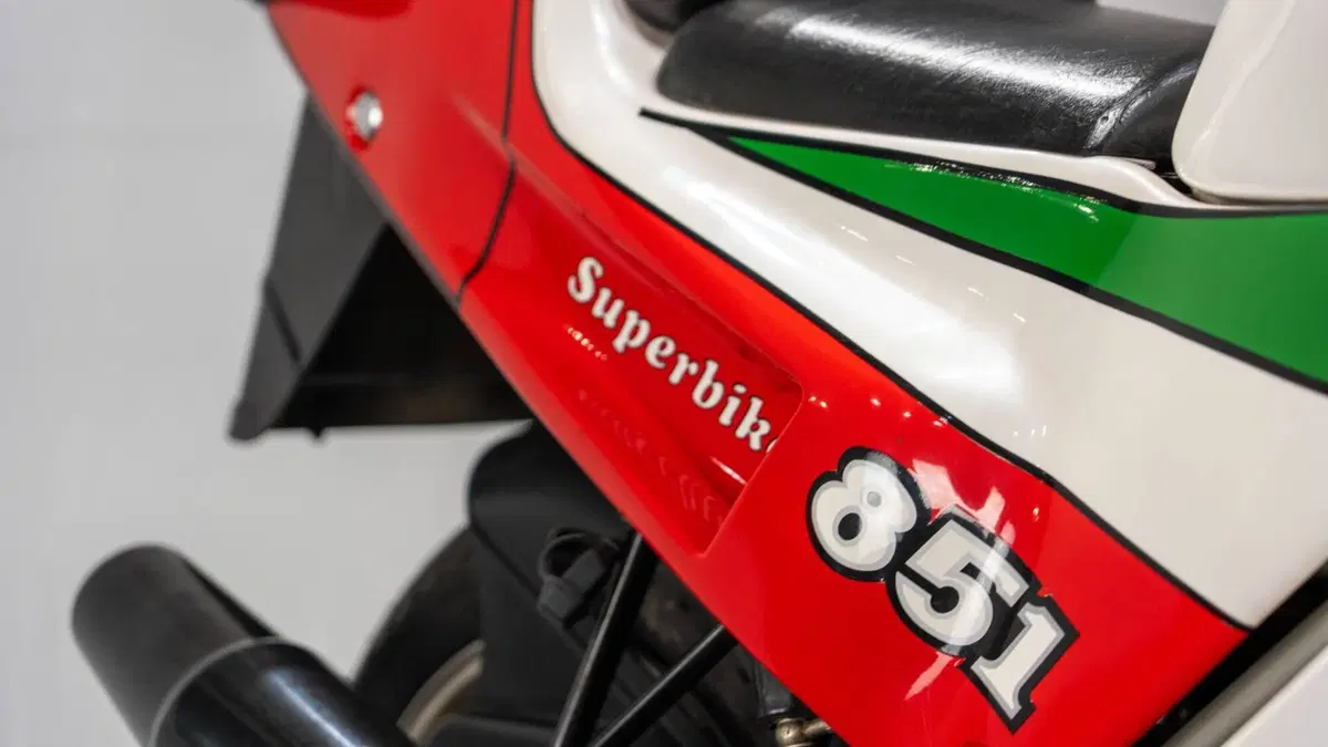 Ducati 851 Tricolore (18)