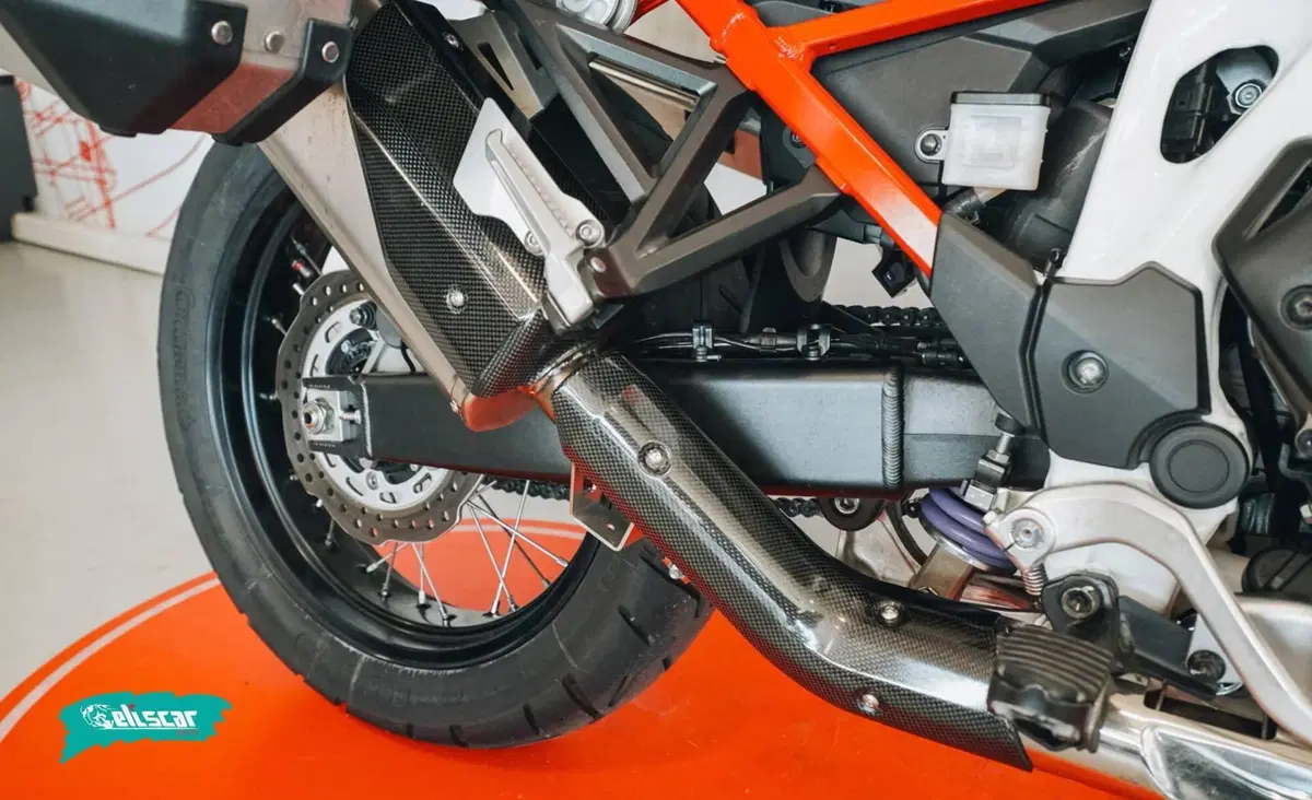 Honda Africa Twin CRF 1100L (2022 - 23) (11)