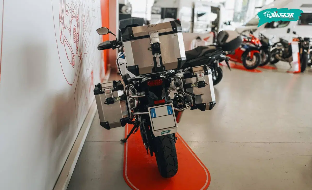 Honda Africa Twin CRF 1100L (2022 - 23) (6)