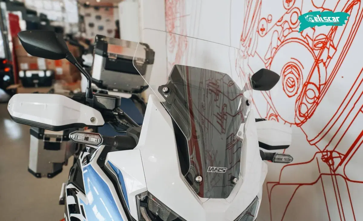 Honda Africa Twin CRF 1100L (2022 - 23) (14)