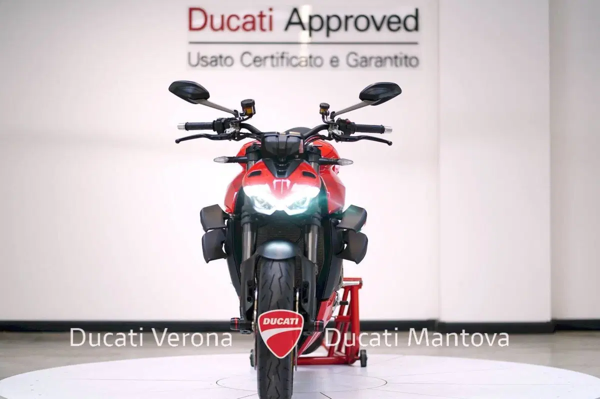 Ducati Streetfighter V4 1100 (2021 - 22) (3)