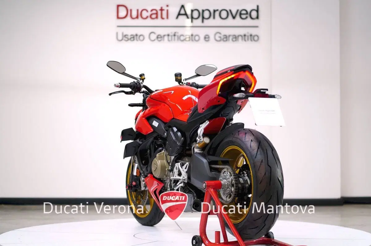 Ducati Streetfighter V4 1100 (2021 - 22) (6)