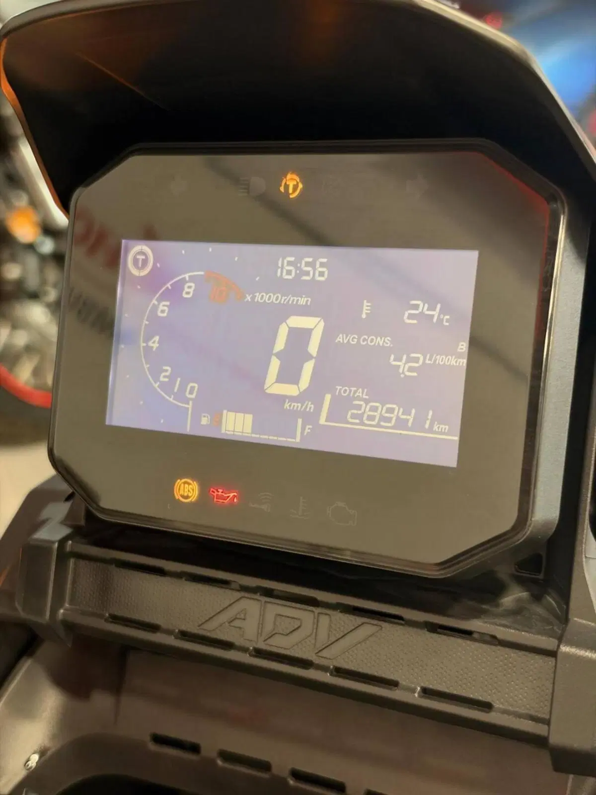 Honda ADV 350 (2022 - 24) (4)