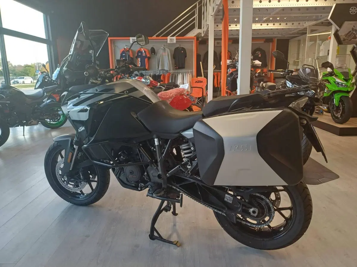 KTM 1290 Super Adventure S (2017 - 20) (5)