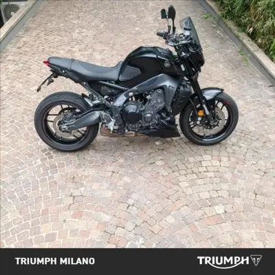 Yamaha MT-09 (2021 - 23) usata