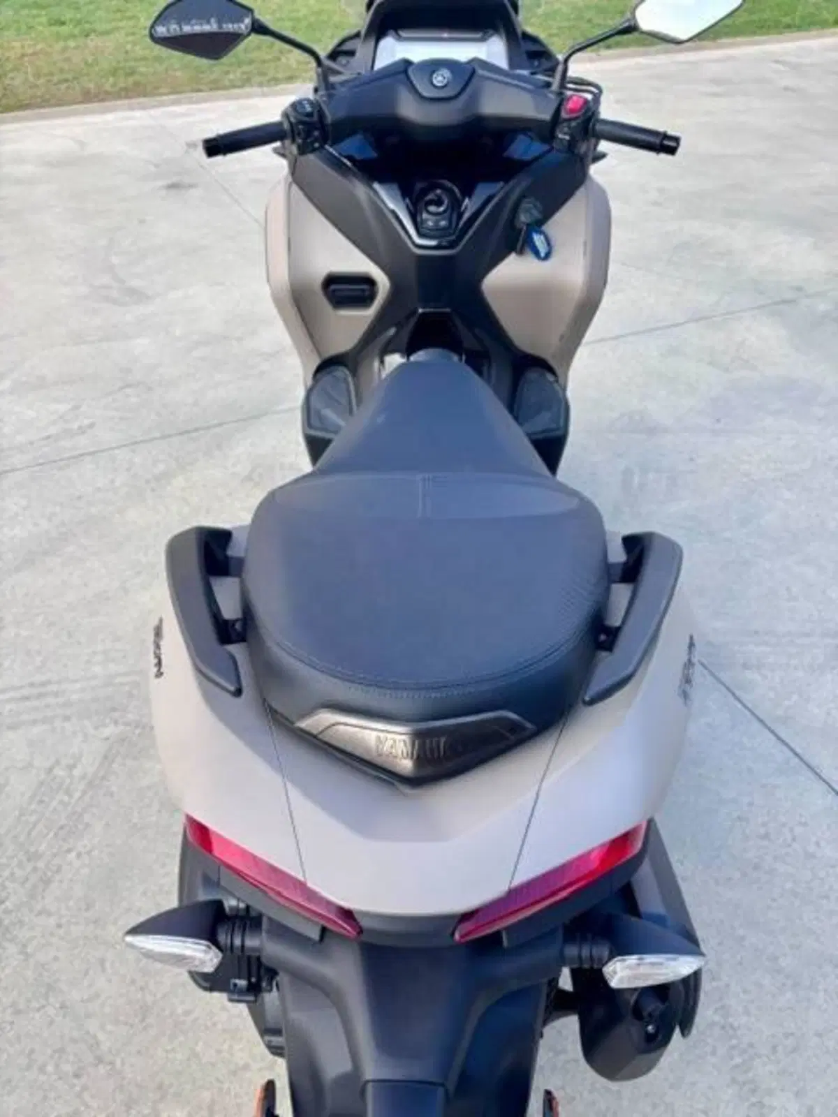 Yamaha Tricity 300 (2021 - 24) (7)