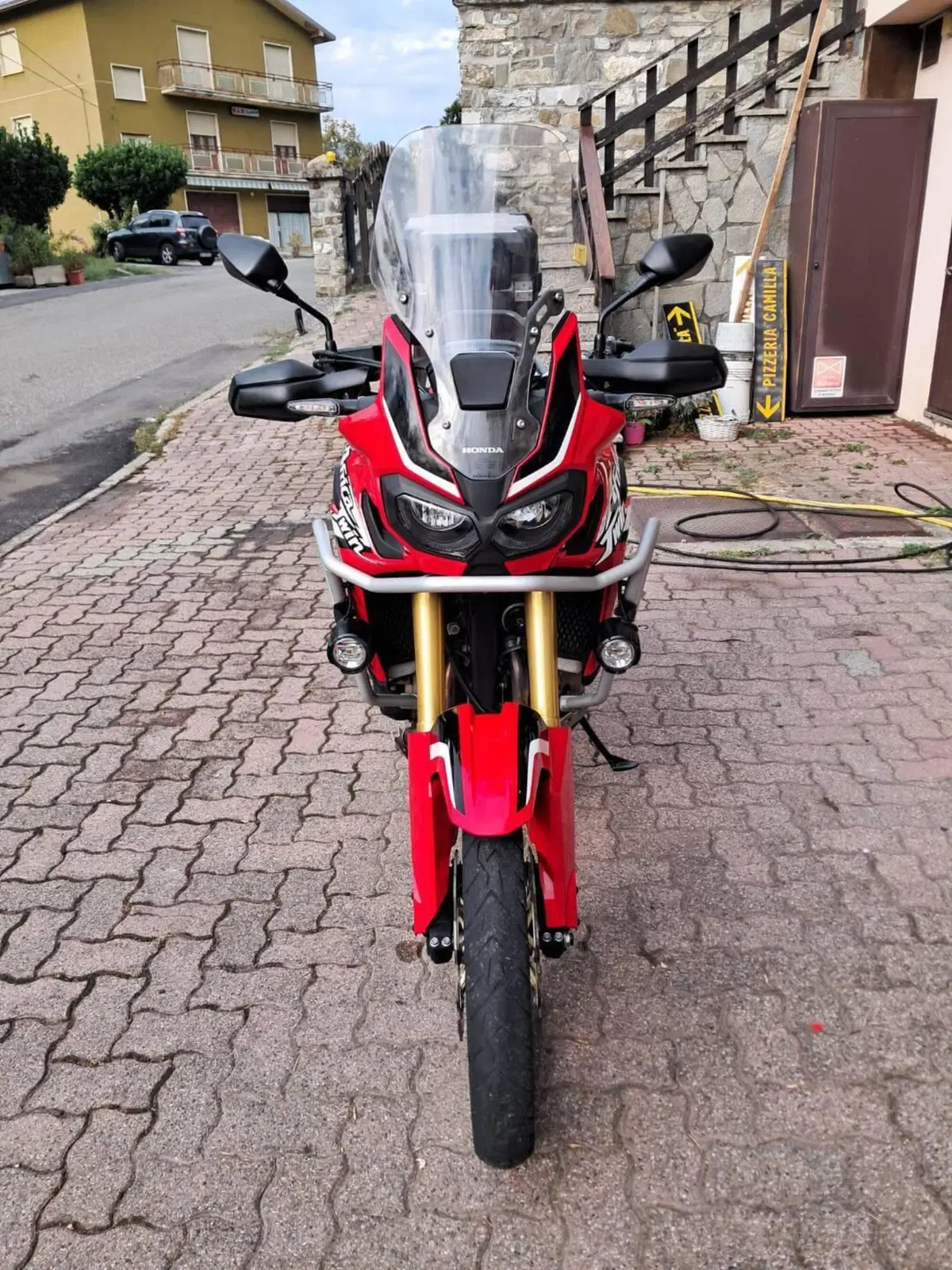 Honda Africa Twin CRF 1000L (2016 - 17) (3)