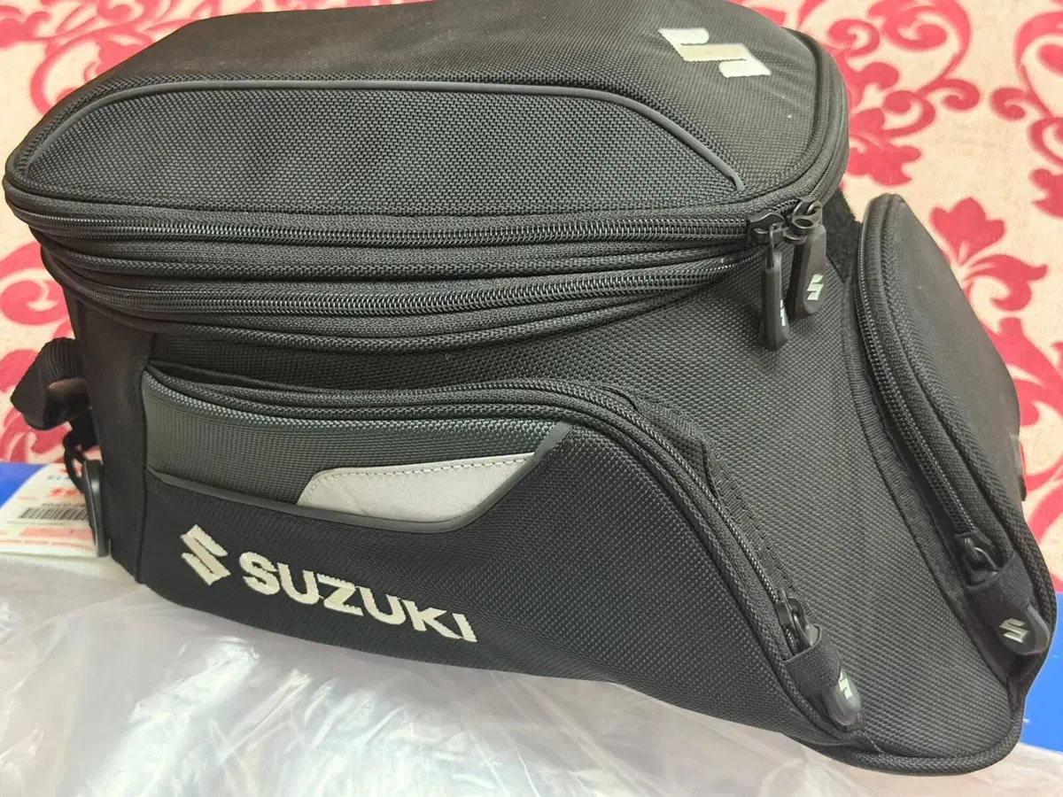 Suzuki V-Strom 650XT (2021 - 25) (9)