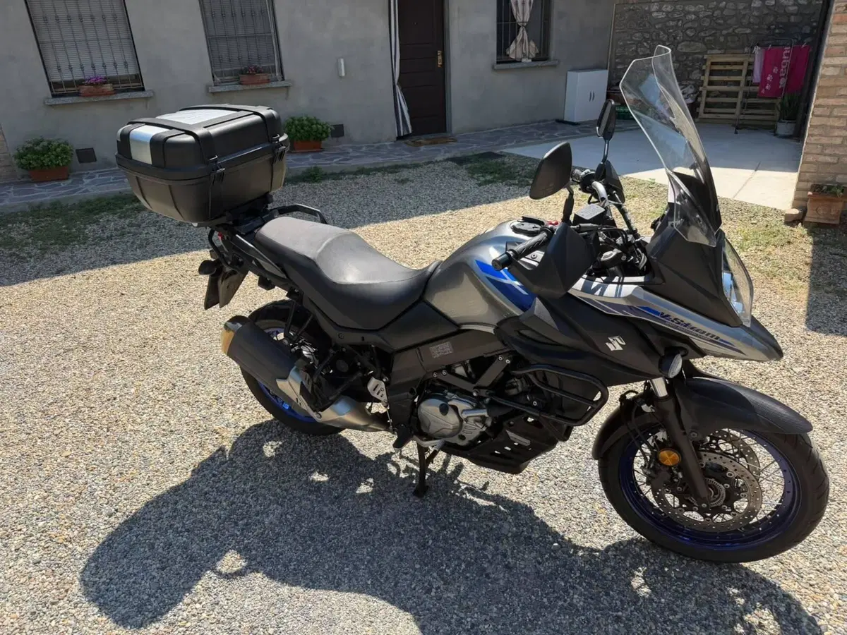 Suzuki V-Strom 650XT (2021 - 25) (3)