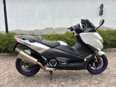 Yamaha T-Max 530 SX (2017 - 19) usata