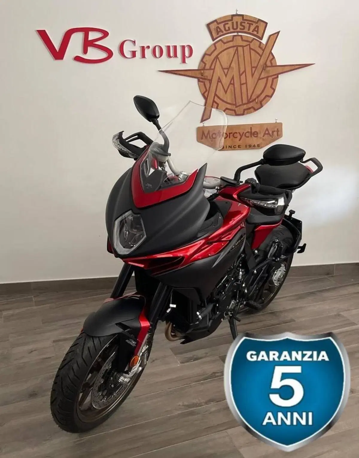 MV Agusta Turismo Veloce 800 Lusso SCS (2021 - 26) (3)