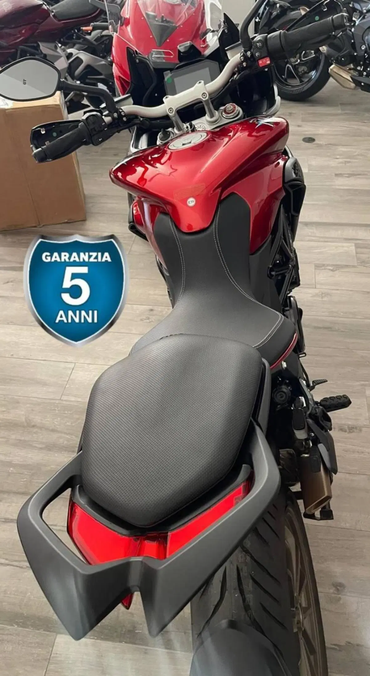 MV Agusta Turismo Veloce 800 Lusso SCS (2021 - 26) (10)
