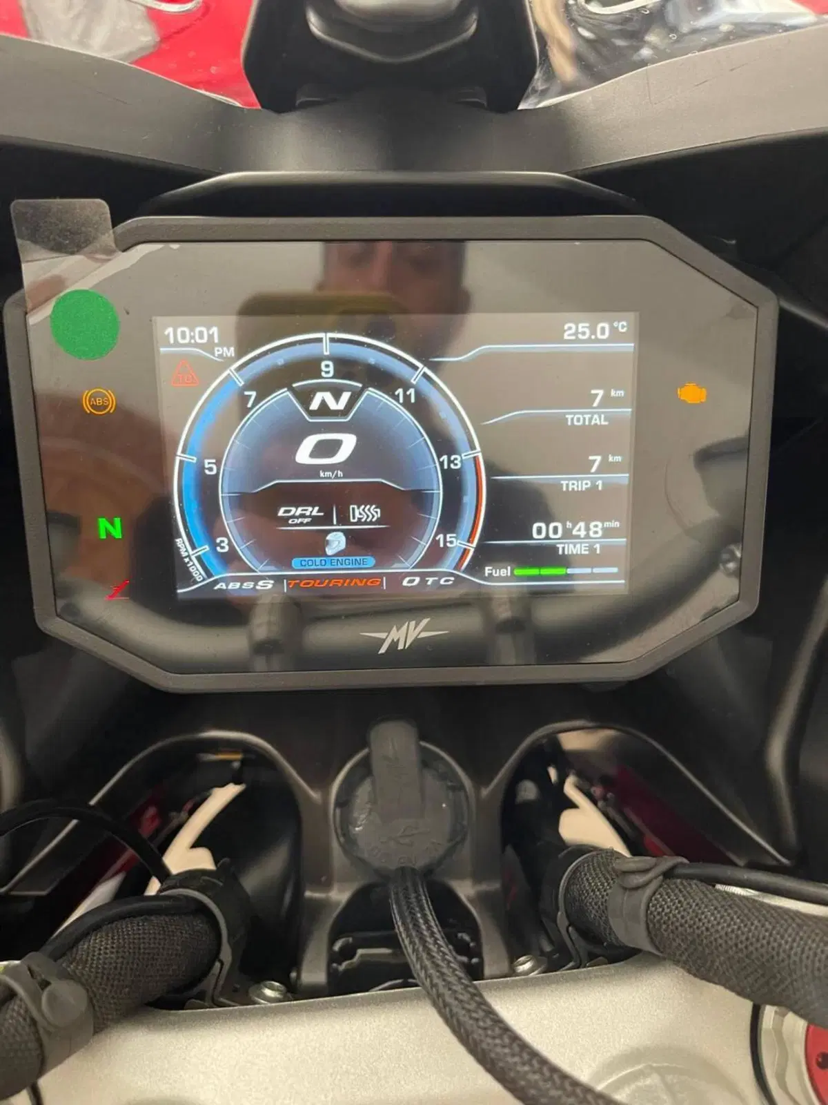 MV Agusta Turismo Veloce 800 Lusso SCS (2021 - 26) (17)