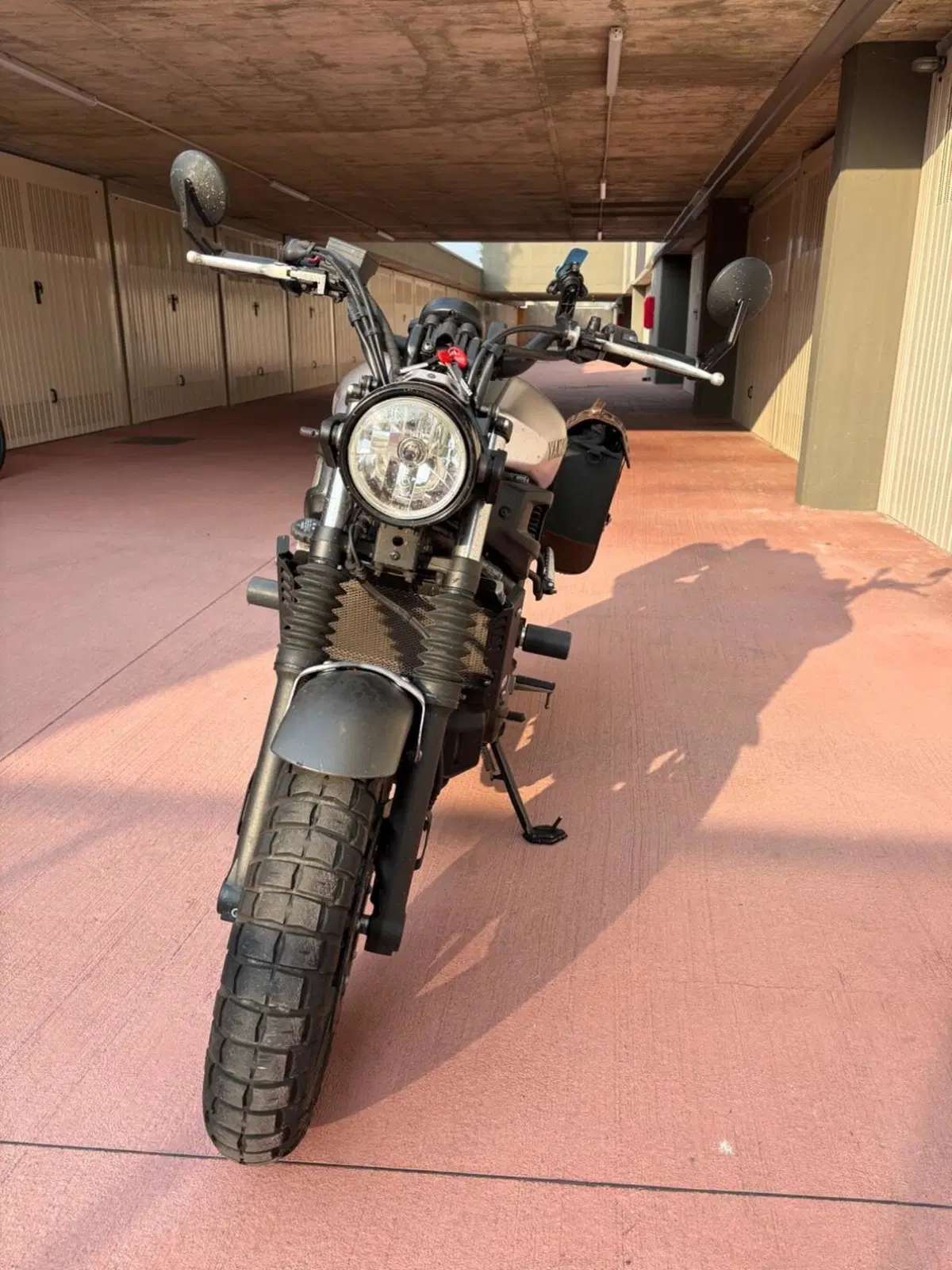 Yamaha XSR 700 ABS (2016 - 20) (4)