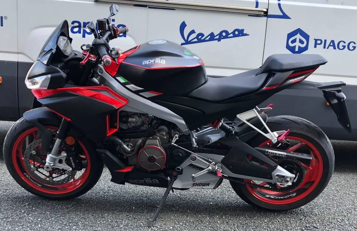 Aprilia Tuono 660 (2021 - 25) (3)