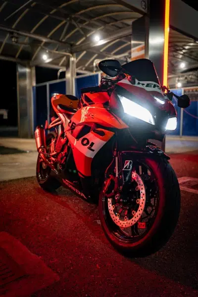 Honda CBR 600 RR (2009 - 12) usata