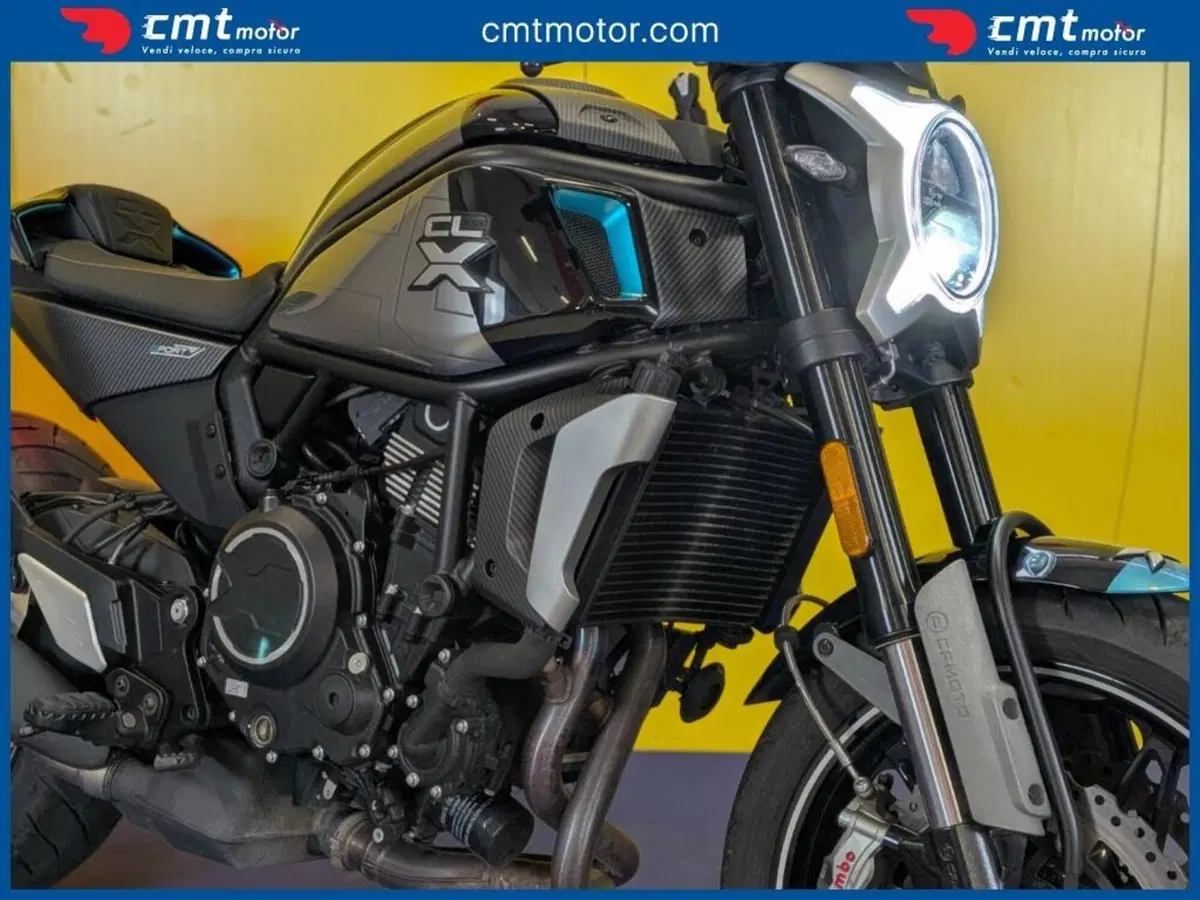CFMOTO 700CL-X Sport (2022 - 26) (7)