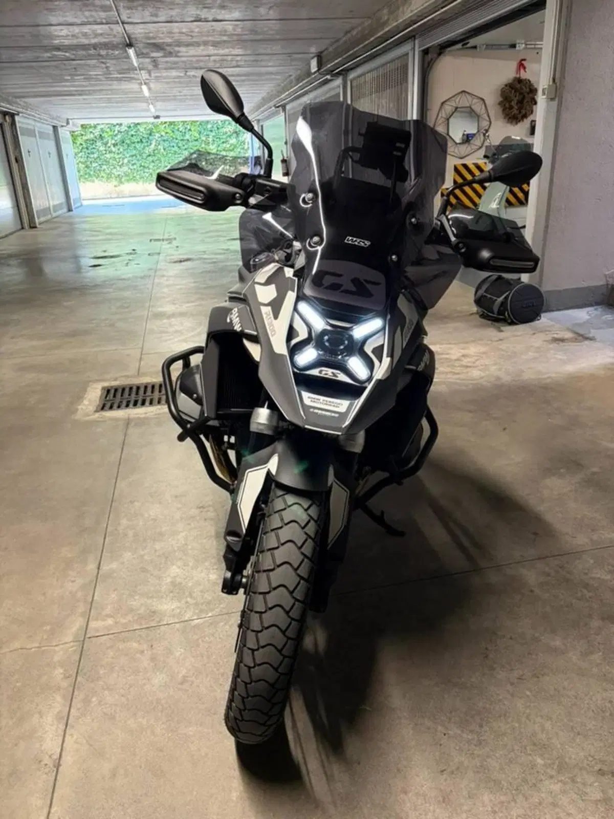 Bmw R 1300 GS ASA (2024 - 26) (4)