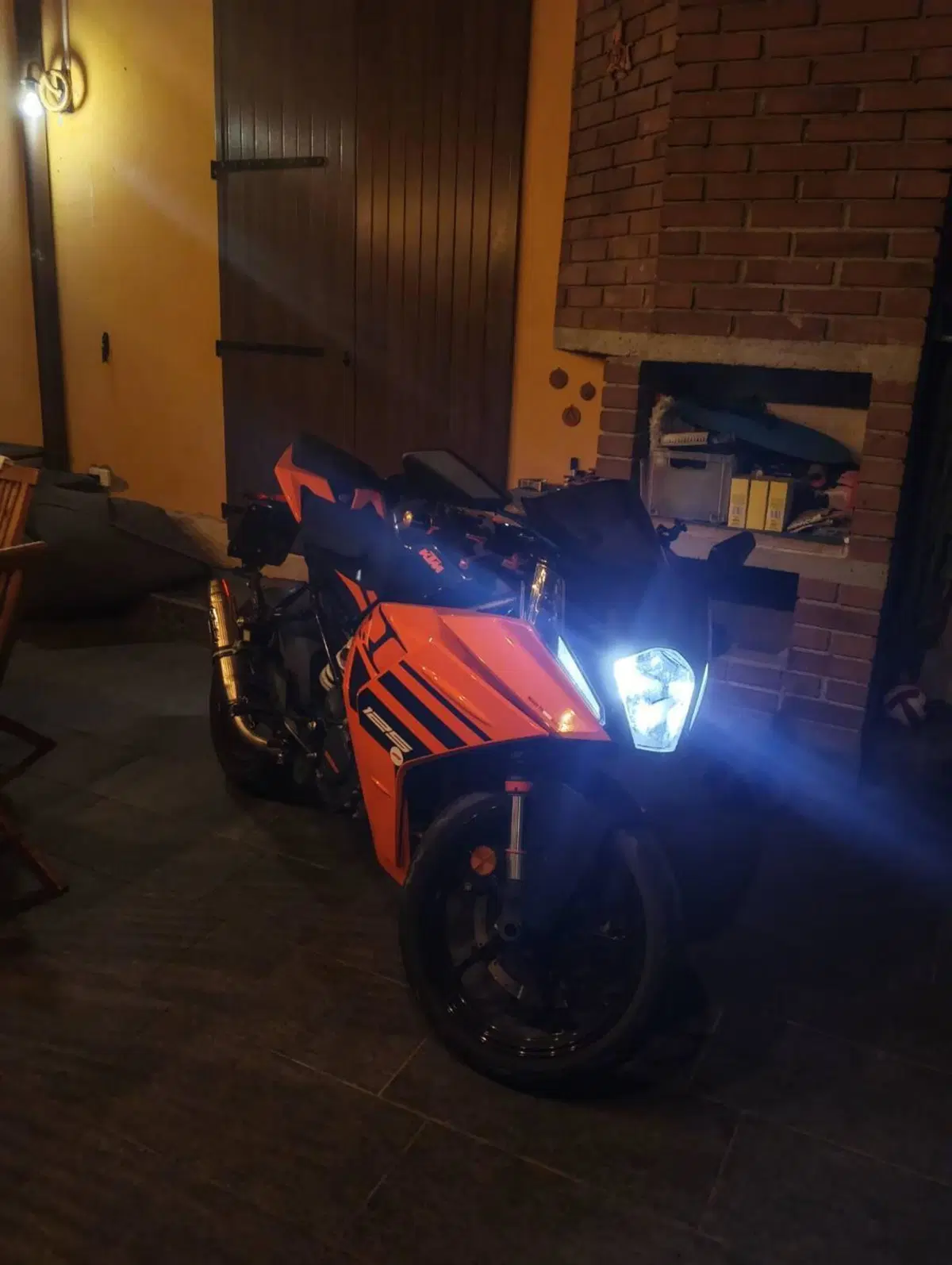 KTM RC 125 (2022 - 26) (4)