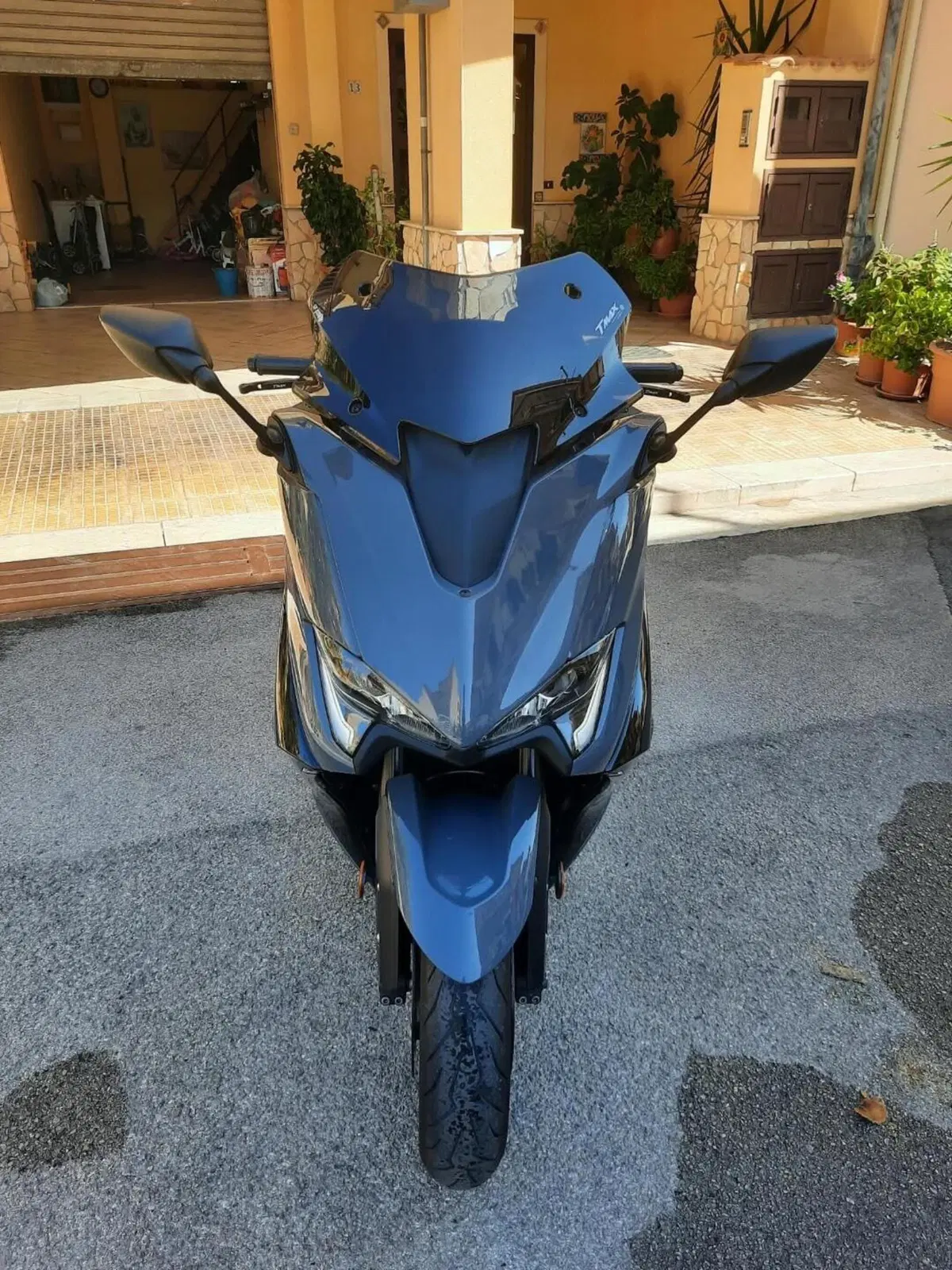 Yamaha T-Max 560 Tech Max (2021)