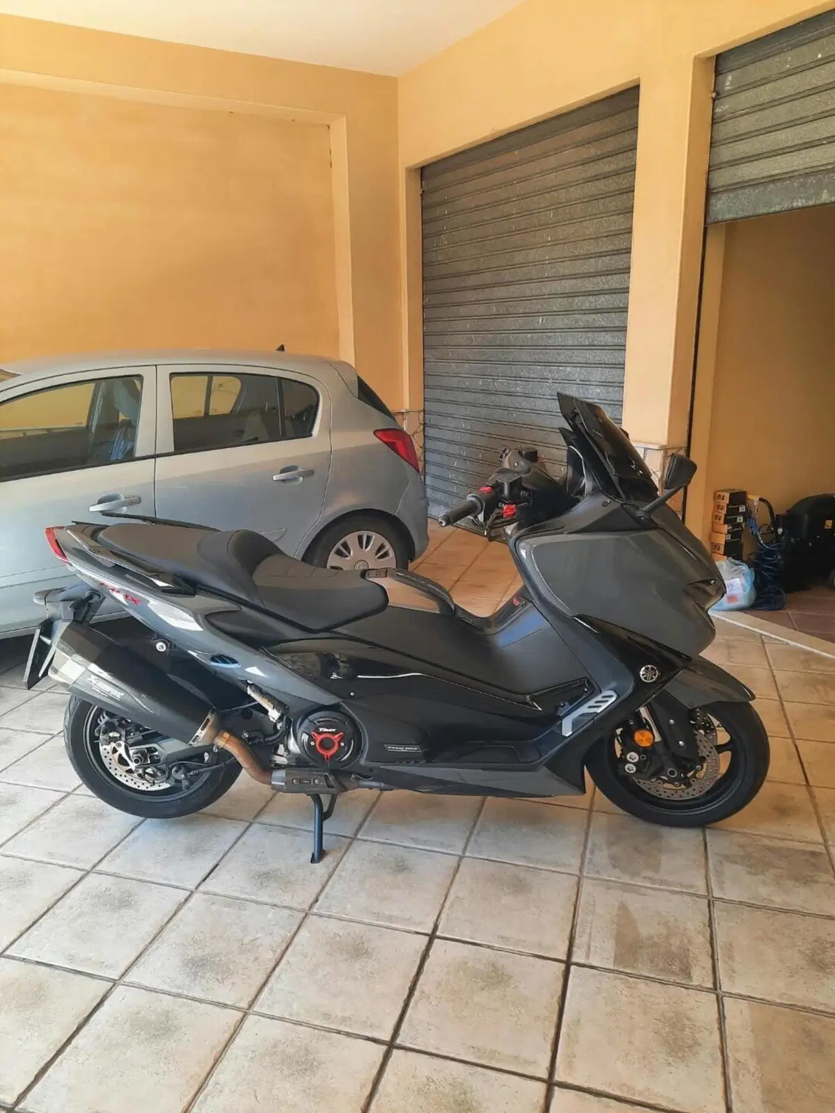 Yamaha T-Max 560 Tech Max (2021) (3)