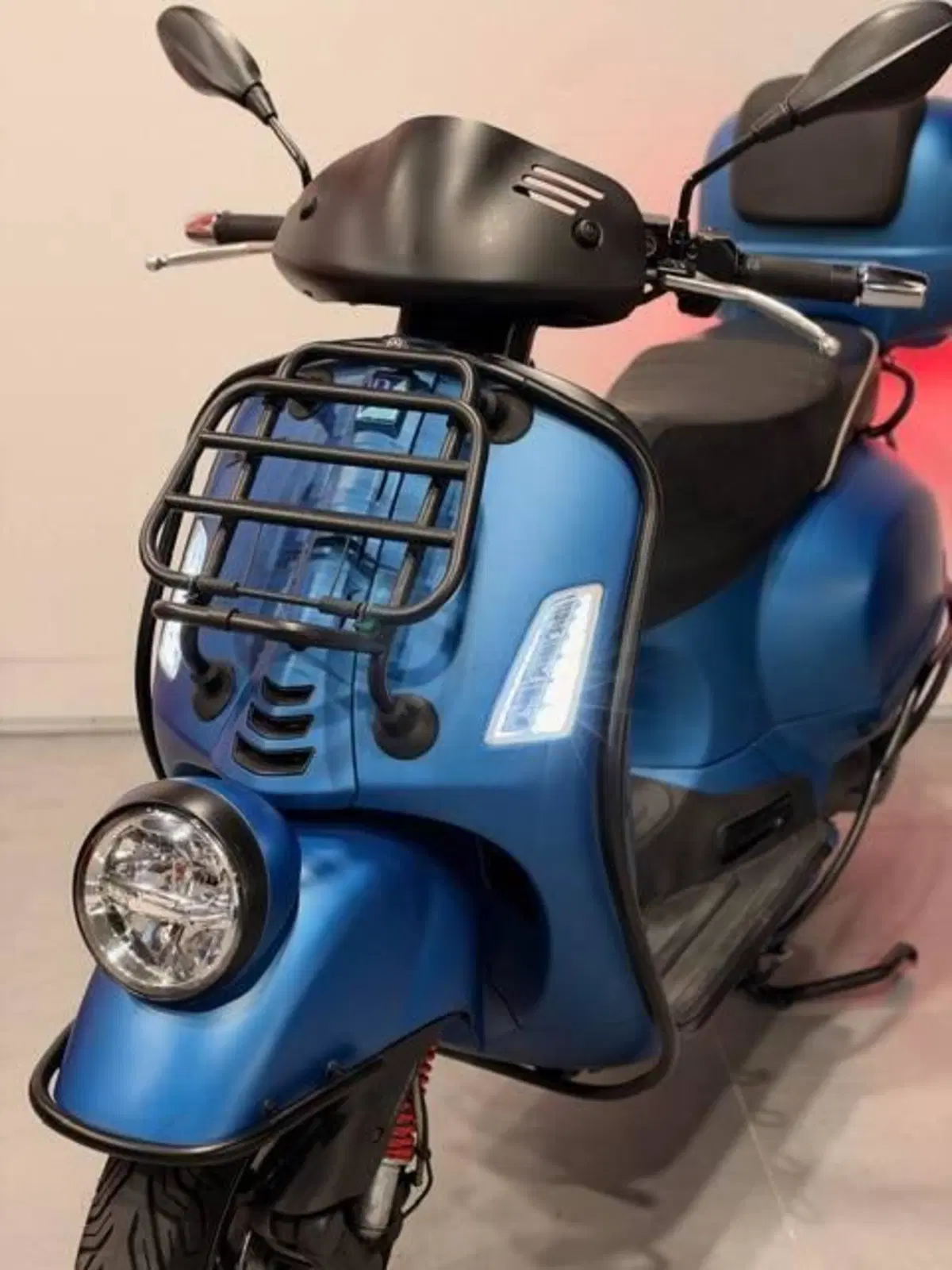 Vespa GTV 300 Hpe (2023 - 25) (6)