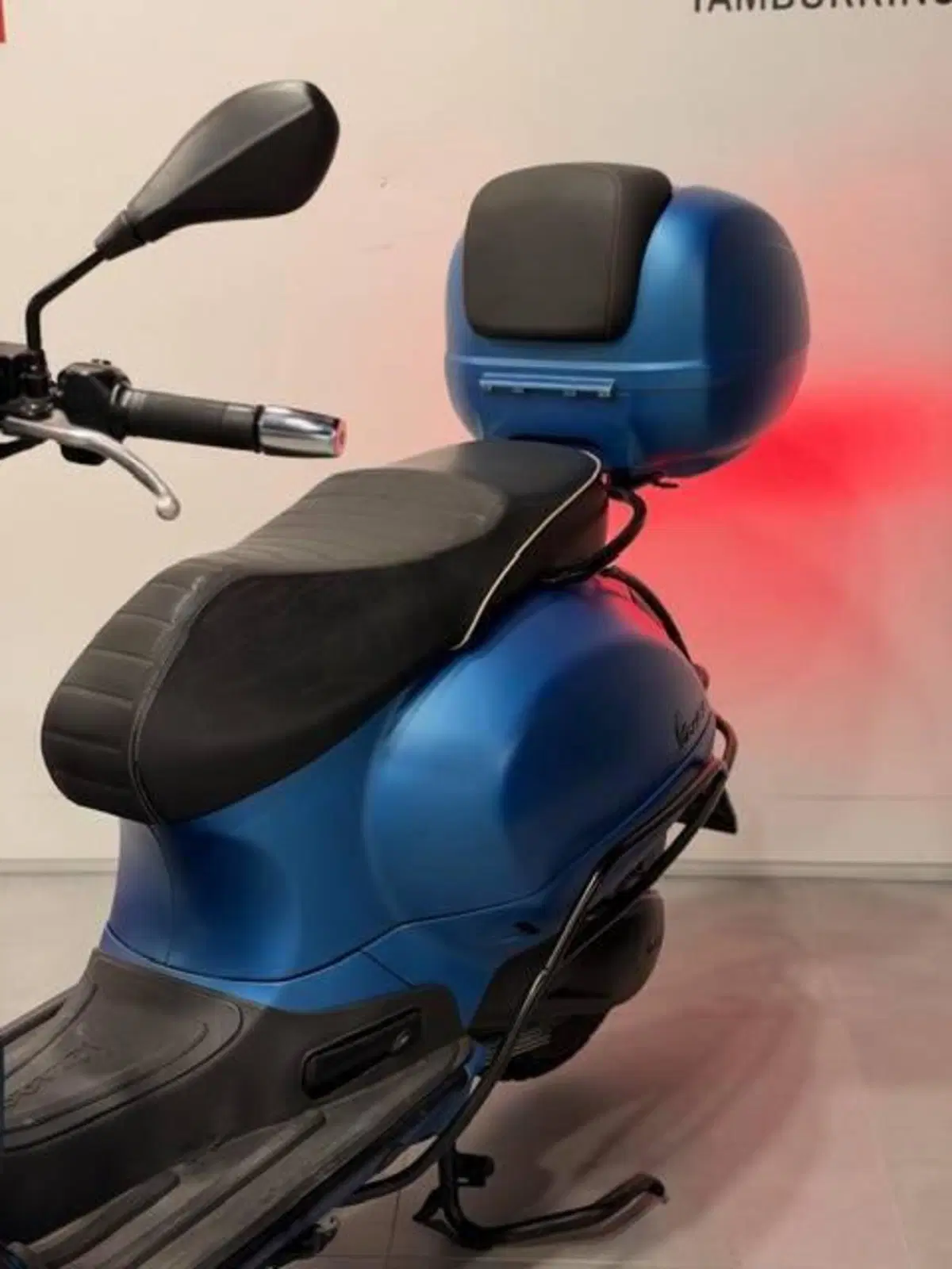 Vespa GTV 300 Hpe (2023 - 25) (7)