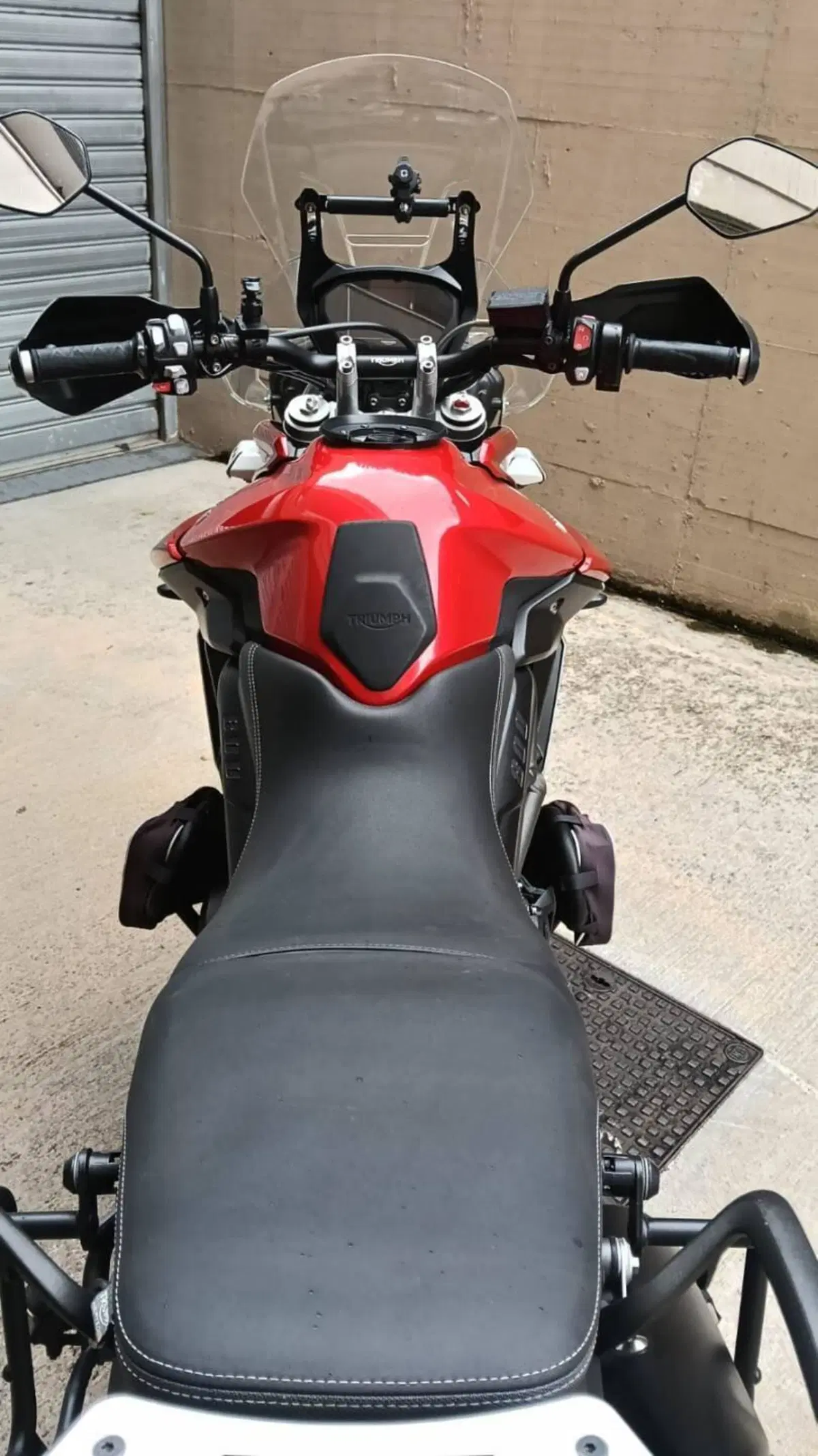 Triumph Tiger 800 XCa (2018 - 20) (2)