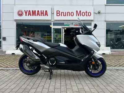 Yamaha T-Max 530 SX (2017 - 19) usata
