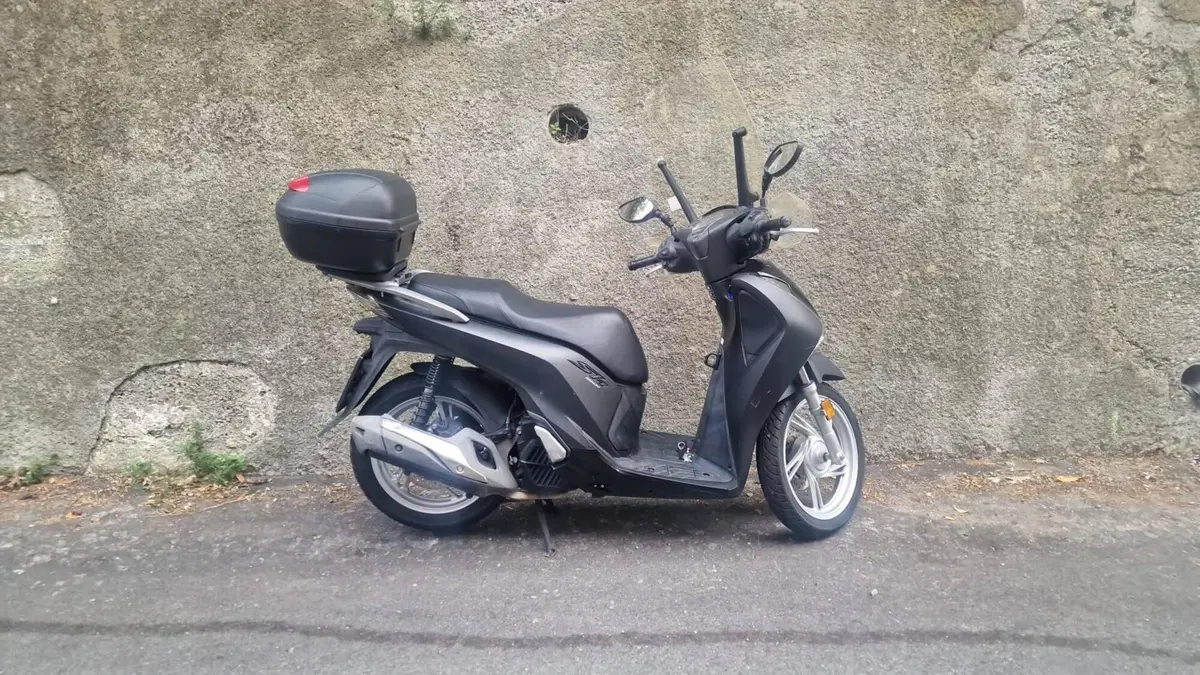 Honda SH 150i (2017 - 19) (2)
