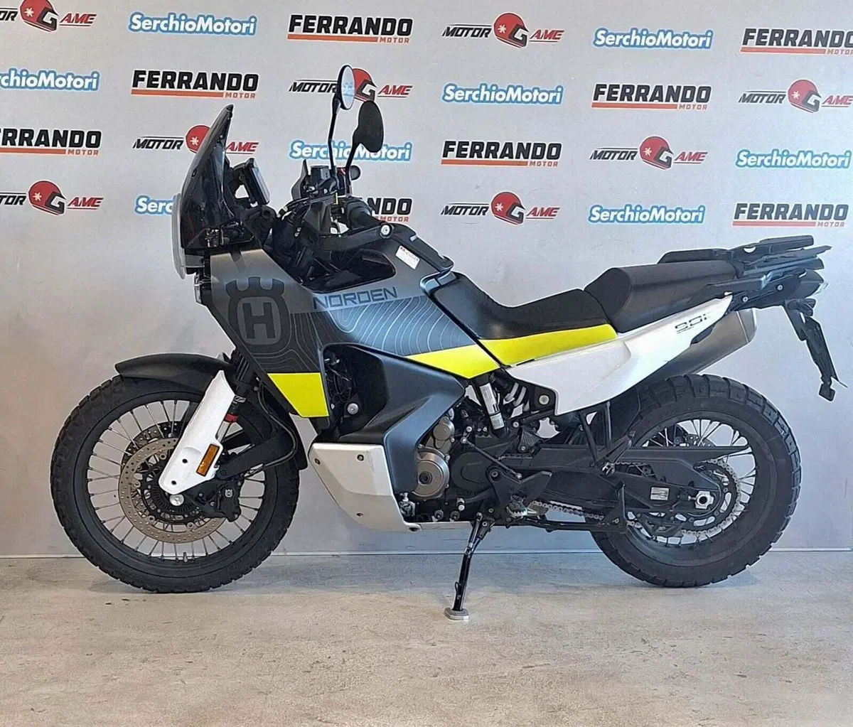 Husqvarna Norden 901 (2022 - 26) (3)