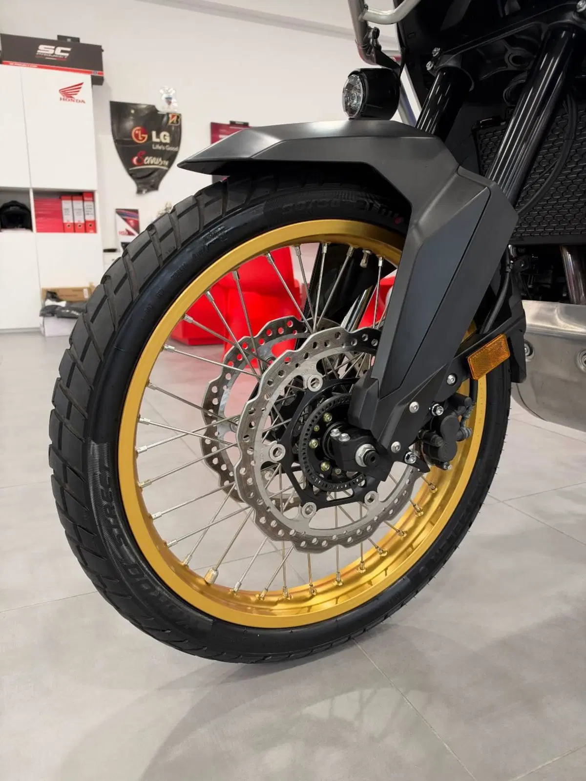Honda Transalp XL750 (2025) (13)