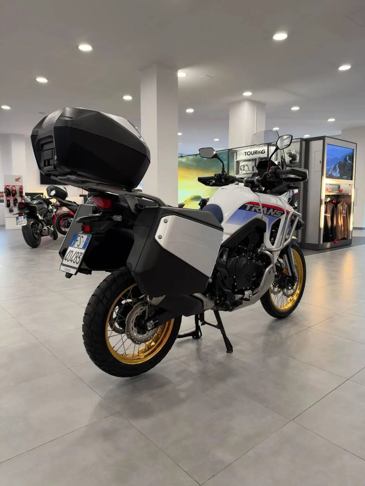 Honda Transalp XL750 (2025) (8)