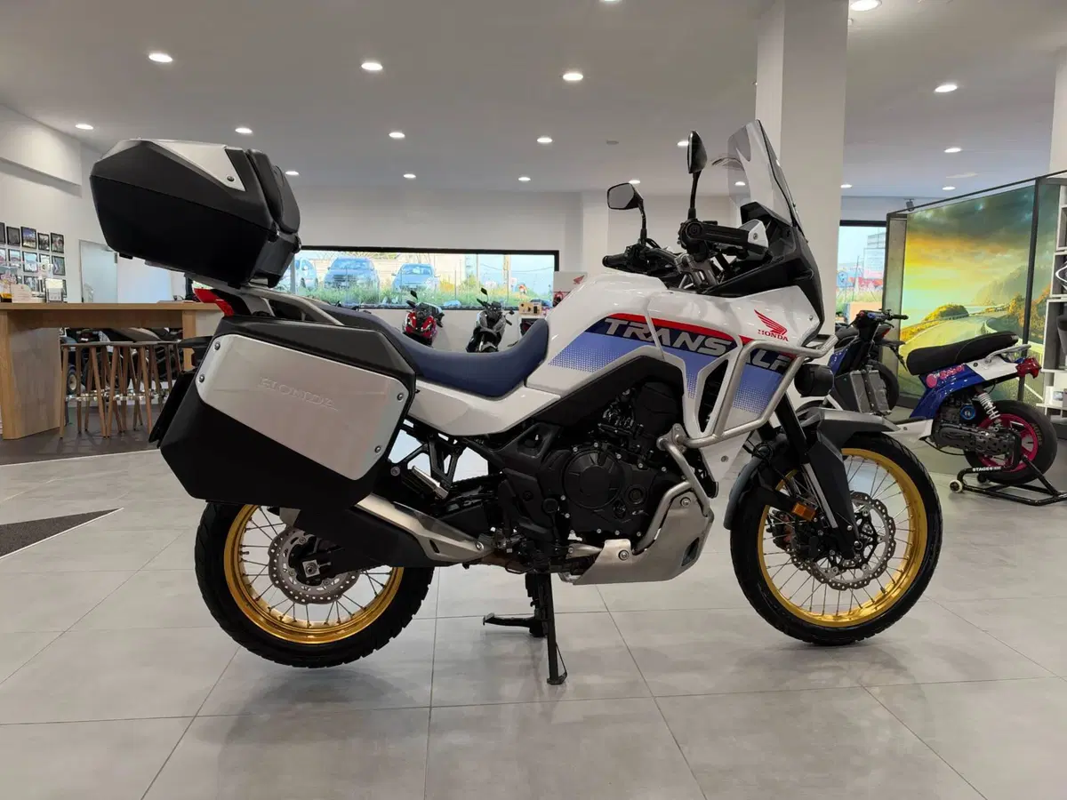 Honda Transalp XL750 (2025) (7)