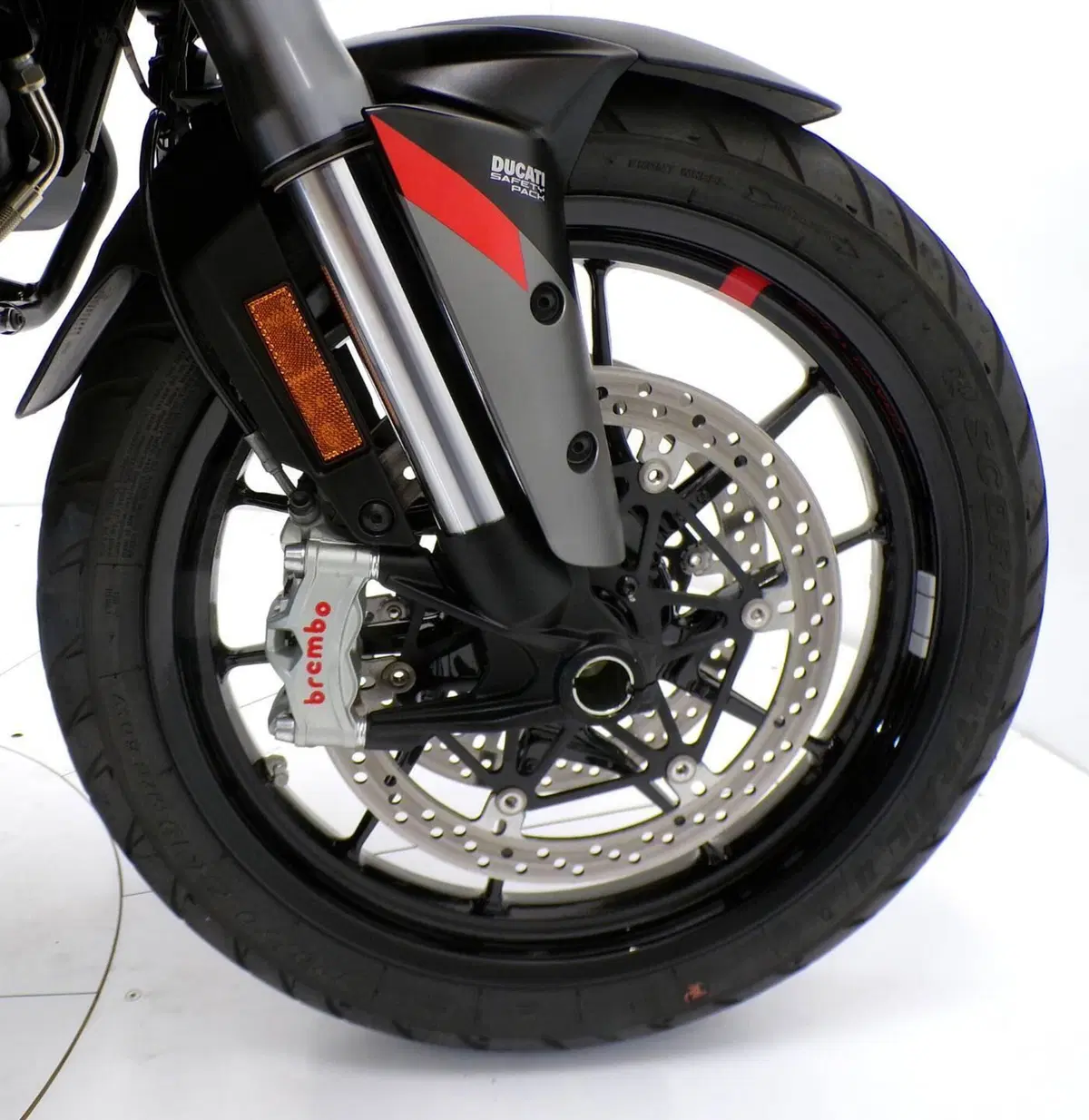 Ducati Multistrada V4 S Grand Tour (2024) (12)
