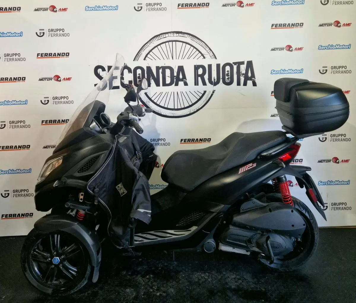 Piaggio MP3 300 Sport ABS Hpe (2021 - 24) (2)