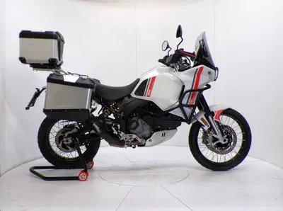 Ducati DesertX (2022 - 25) usata