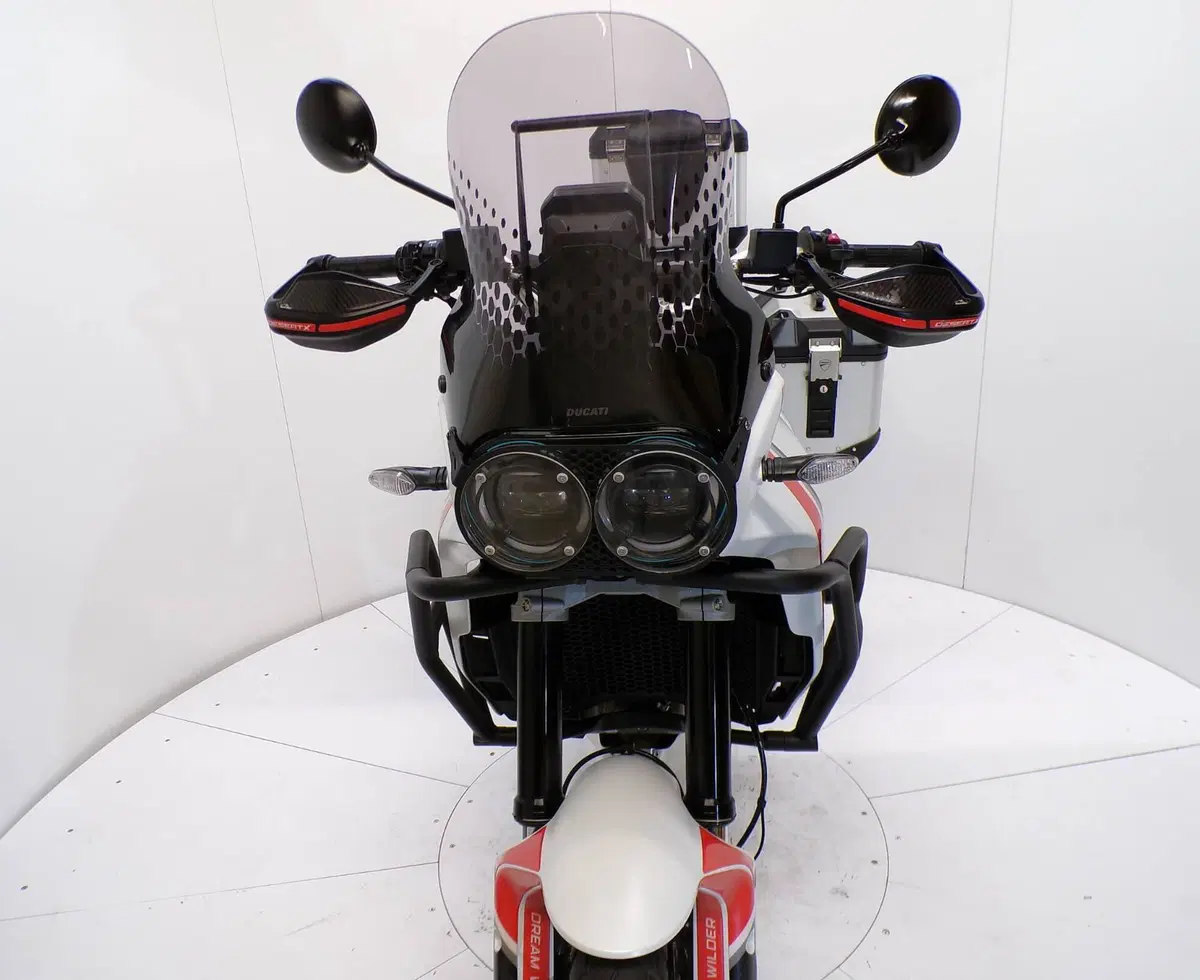 Ducati DesertX (2022 - 25) (9)