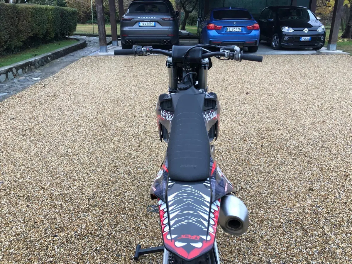 KTM 250 SX-F (2021) (4)